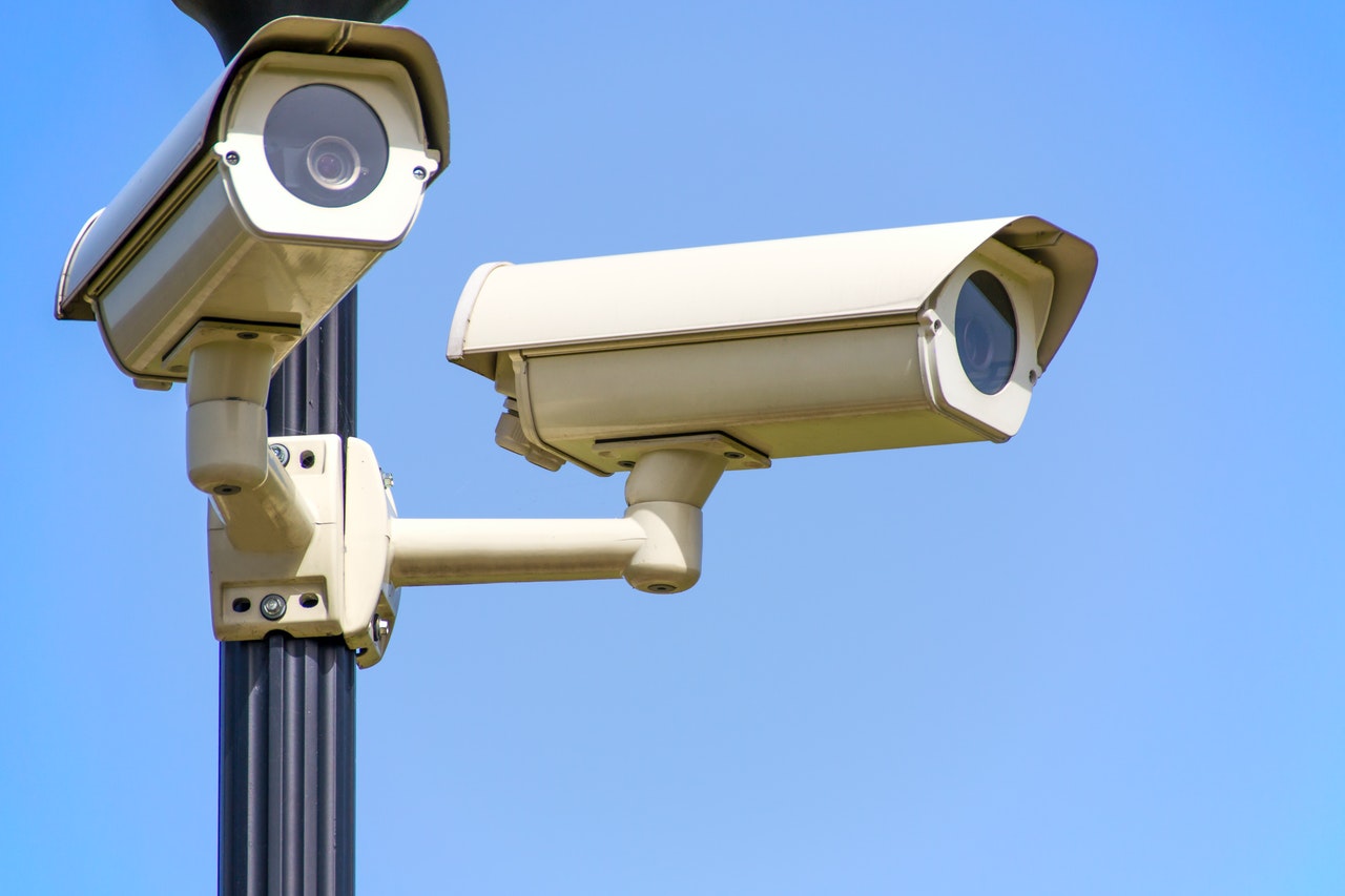 5 Reasons to Use Security Cameras in Your Office
